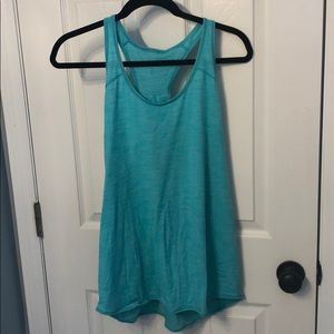 Lululemon essential tank